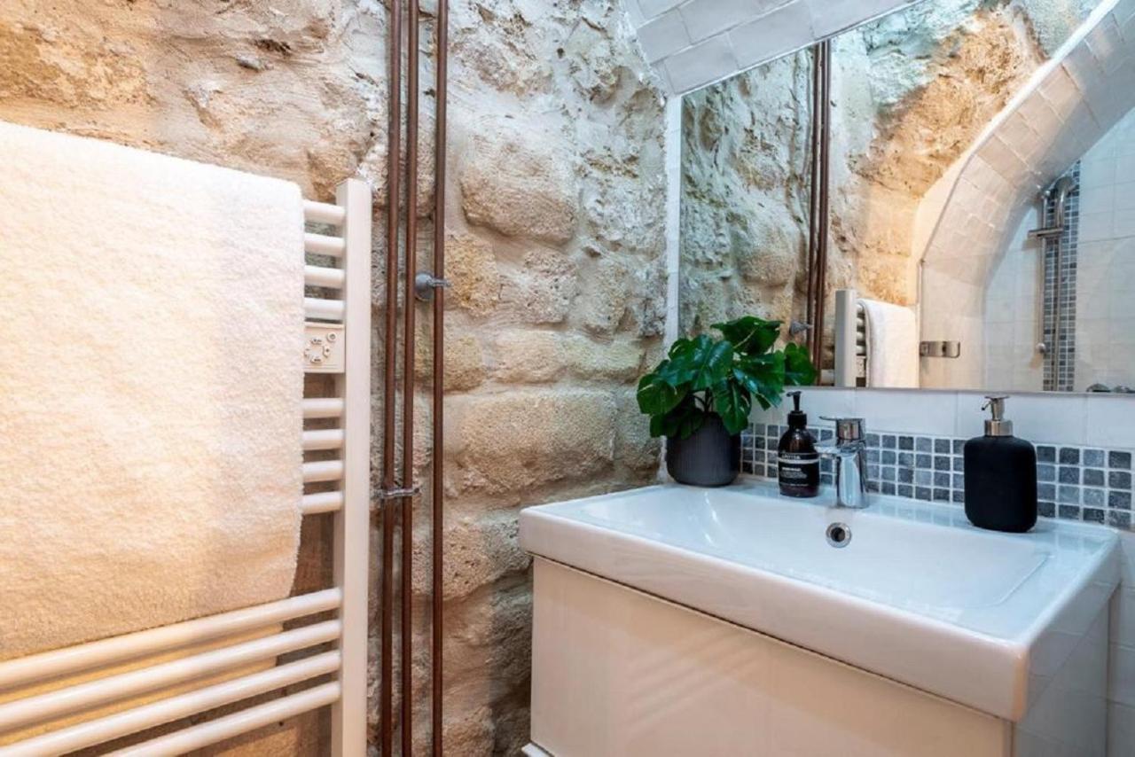 153 - Urban Pretty Flat In Center Of Paris 아파트 외부 사진